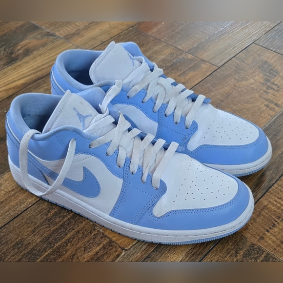 Nike Air Jordan 1 Low - Mens 10 / Womens 11.5 - White/Titanium - Picture 2 of 5